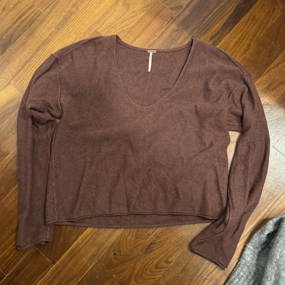 Free People V neck cashmere sweater